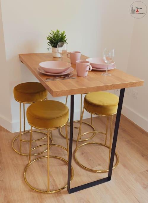 Apartment Le Reflet Chic - 2 Pieces Neuf - Quartier Calme A 5 Min De Strasbourg